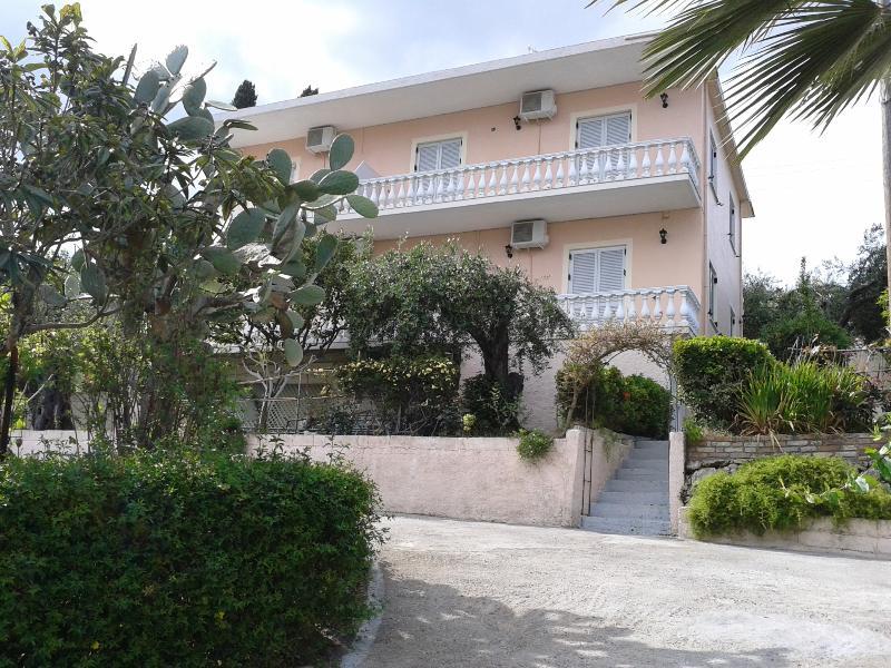 Apostolos & Eleni Family Apartments Perama  Luaran gambar